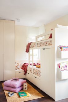 Country design for three children in a country style
