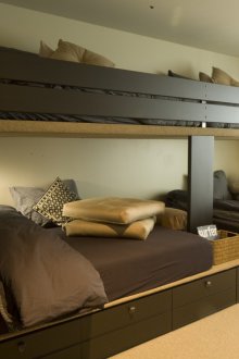 Design nursery for three children wenge