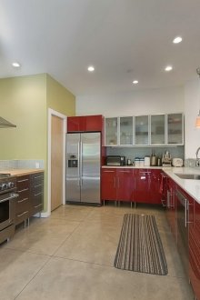 Mutfak tasarımı 20 m2 kırmızı