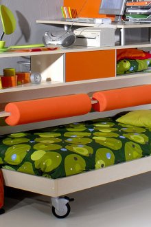Podio da letto per bambini con rotelle
