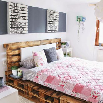 Podio del letto pallet