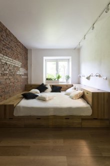 Podio letto con davanzale