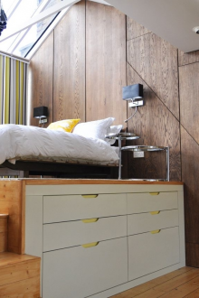 Podio letto con cassetti