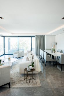 White interior with sofa