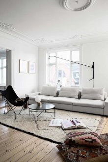 White interior with stucco molding