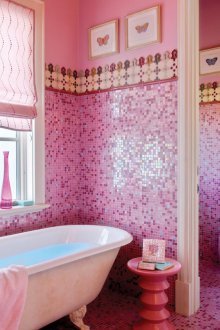 Mosaico rosa para um banheiro