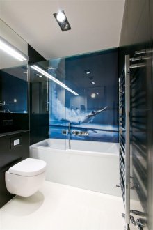 Carta da parati in bagno