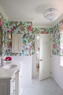 Carta da parati nella toilette in stile cinese