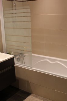 Büyük banyo bej