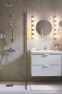 Büyük beton banyo