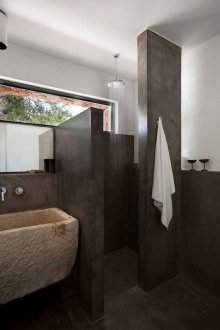 Büyük banyo siyah