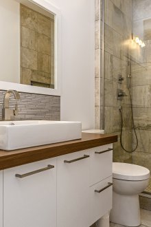 Büyük banyo döşeme