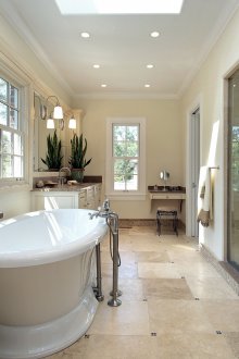 Geniş banyo Provence