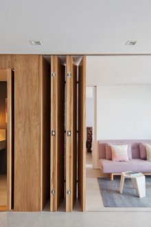 Interior partition accordion