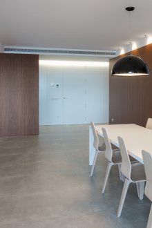 Laminated interior partition