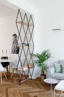 Metal interior partition