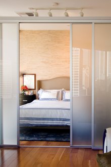 Interior partition for separation