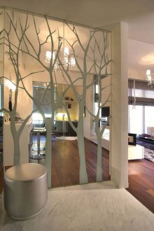 Interior partition with a picture