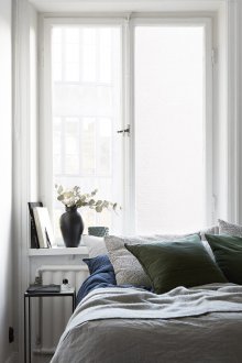 Interior partition in the bedroom