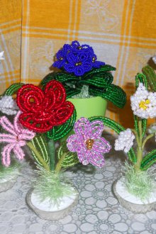 Crafts για τις 8 Μαρτίου από χάντρες