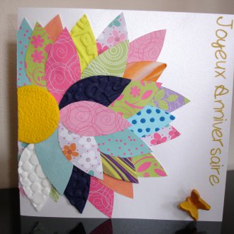 Crafts για τις 8 Μαρτίου από την ταπετσαρία