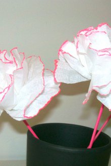 Crafts για τις 8 Μαρτίου από χαρτοπετσέτες
