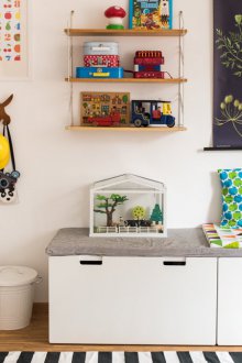 Kinderaufteilung mit Ablageschrank