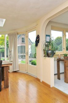 Living room kitchen design with bay window