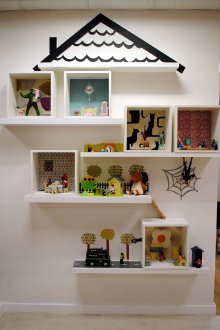 Decor kids room with shelves