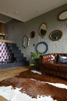 One-room apartment loft two-level
