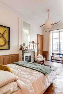Studio apartment in the style of French Provence