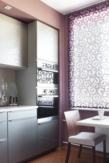 Printed blinds in the kitchen