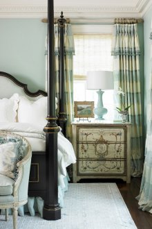 Classical bedroom curtains