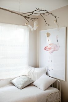 Padrão com flamingos no quarto