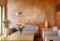 Golden brown stucco in the living room