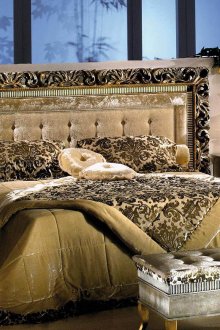 Bilik tidur dalam gaya oriental mewah