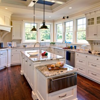 White and Brown Colonial-style Kitchen