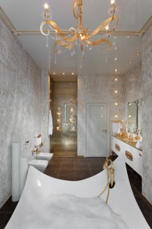 Bain en or blanc